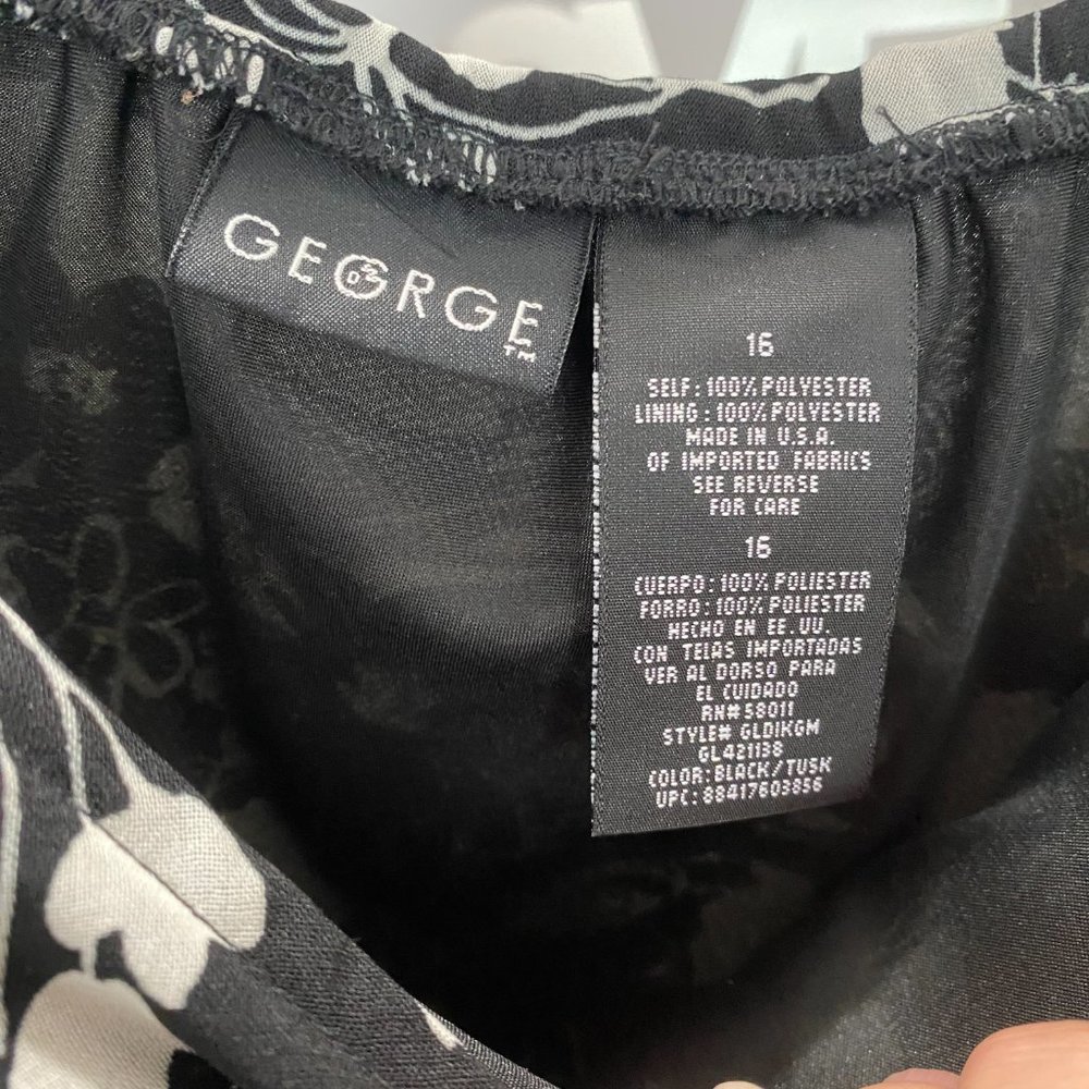 George print skirt - Picture 2 of 3